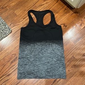 Lululemon run swiftly tank